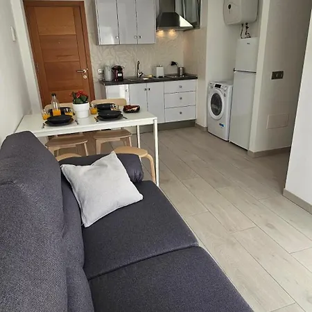 Las Canteras 3a Apartment *
